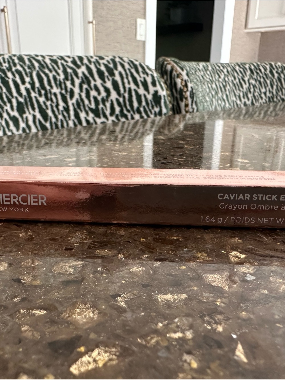 laura mercier Caviar Stick eye color - Rose Thorn